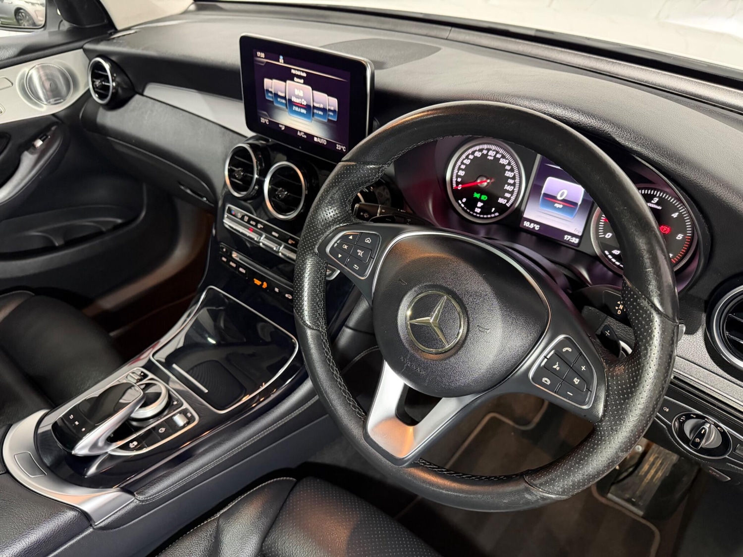 Used Mercedes-Benz GLC for sale - 77049658: Photo 13