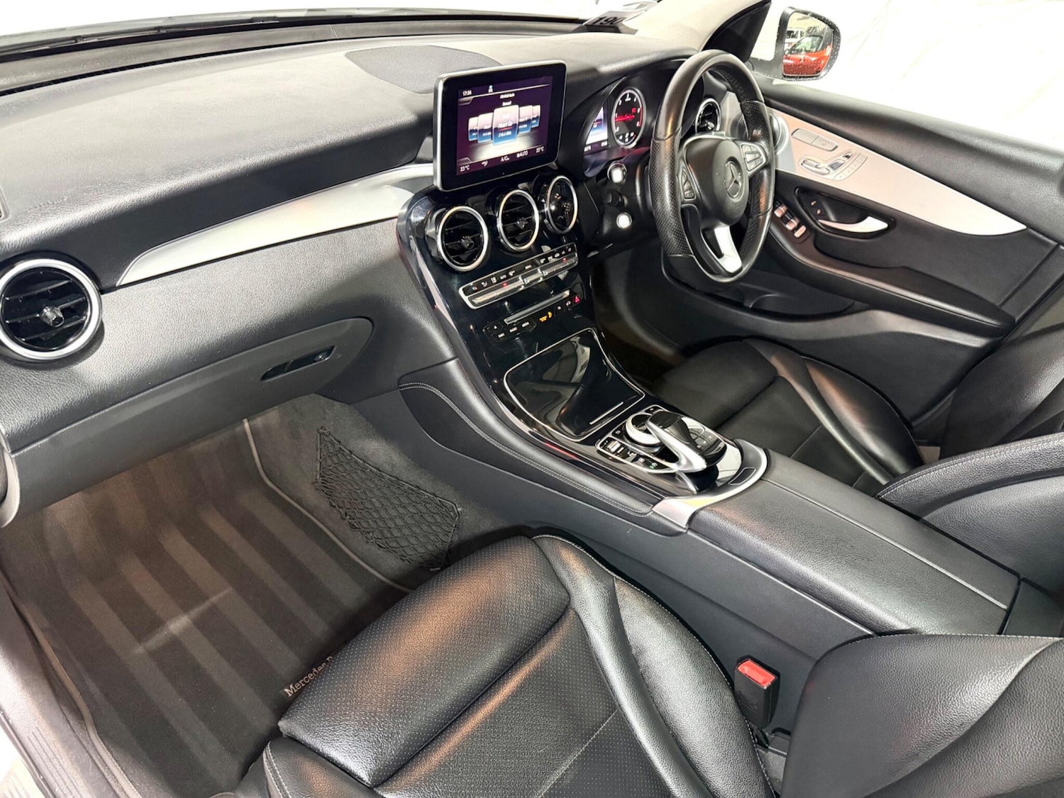 Used Mercedes-Benz GLC for sale - 77049658: Photo 20