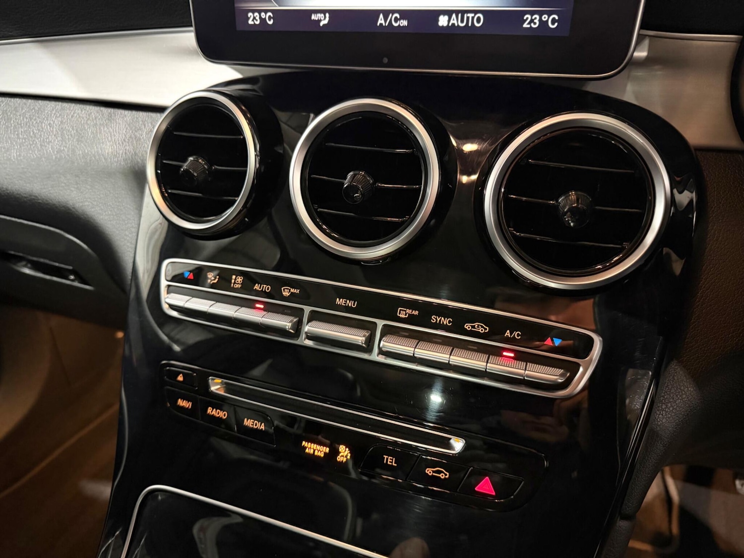 Used Mercedes-Benz GLC for sale - 77049658: Photo 28