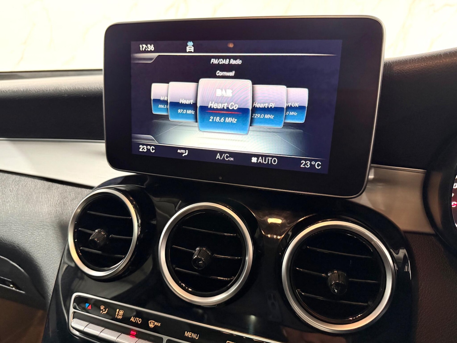 Used Mercedes-Benz GLC for sale - 77049658: Photo 29