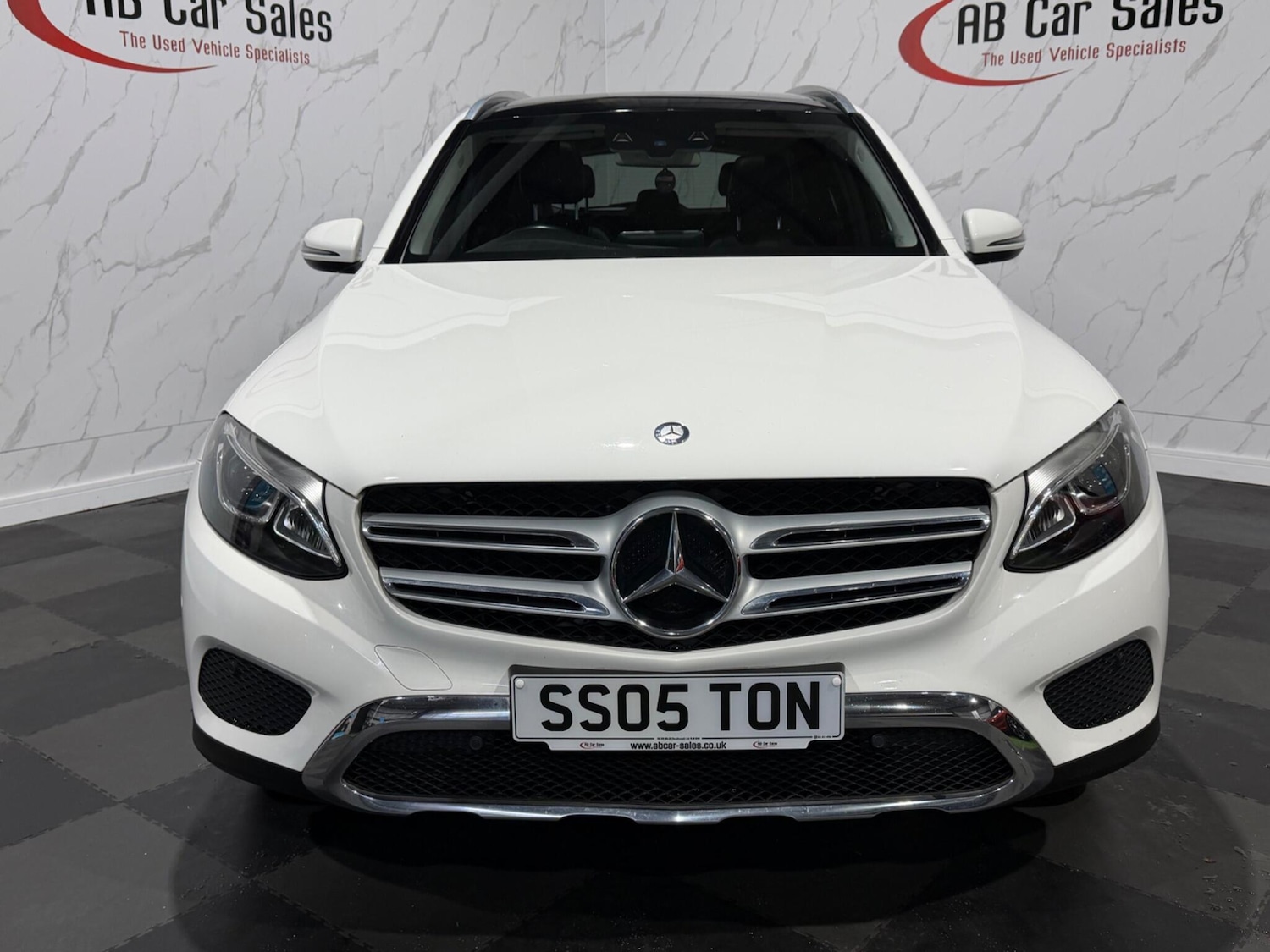 Used Mercedes-Benz GLC for sale - 77049658: Photo 3