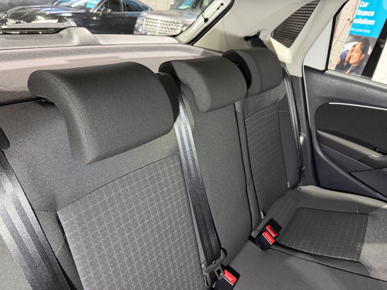 Used Volkswagen Polo 2015 for sale - 77425612: Photo 15