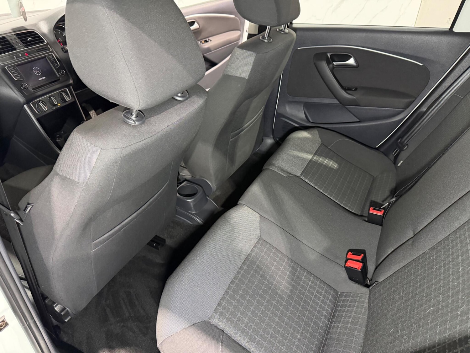 Used Volkswagen Polo 2015 for sale - 77425612: Photo 18