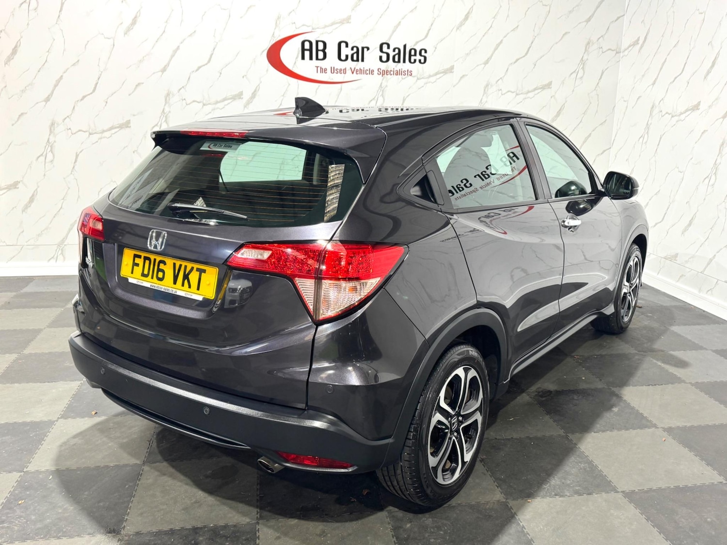 Used Honda HR-V 2016 for sale - 76991393: Photo 10