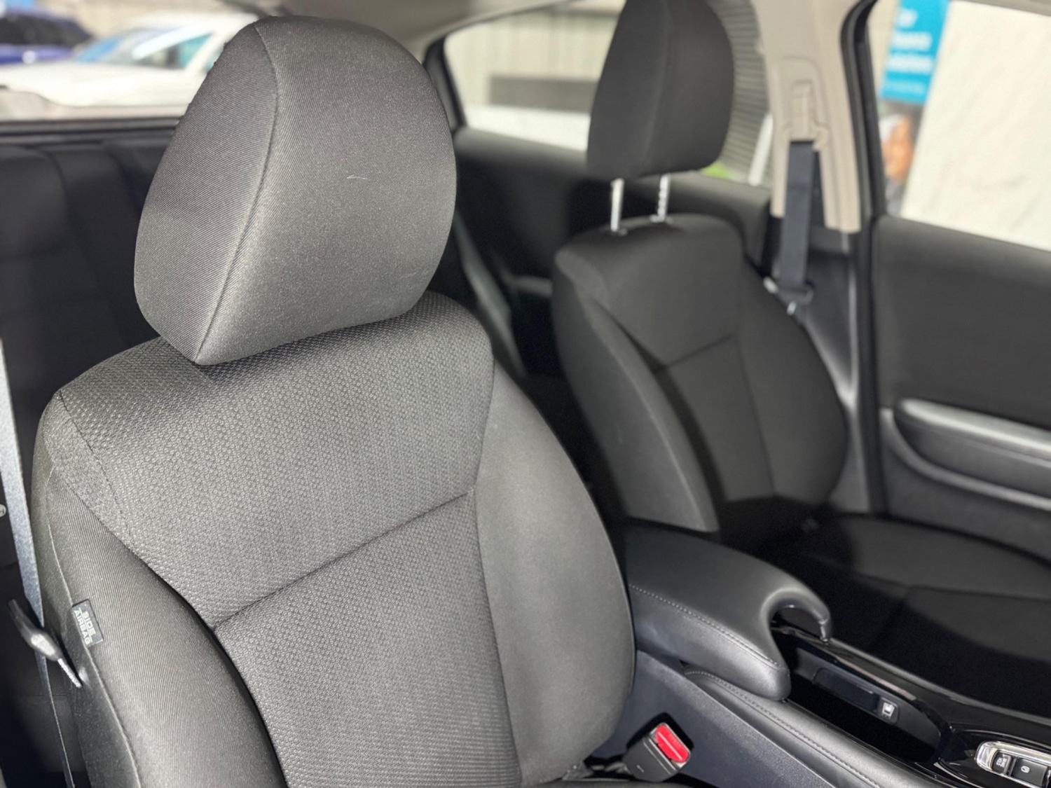 Used Honda HR-V 2016 for sale - 76991393: Photo 22