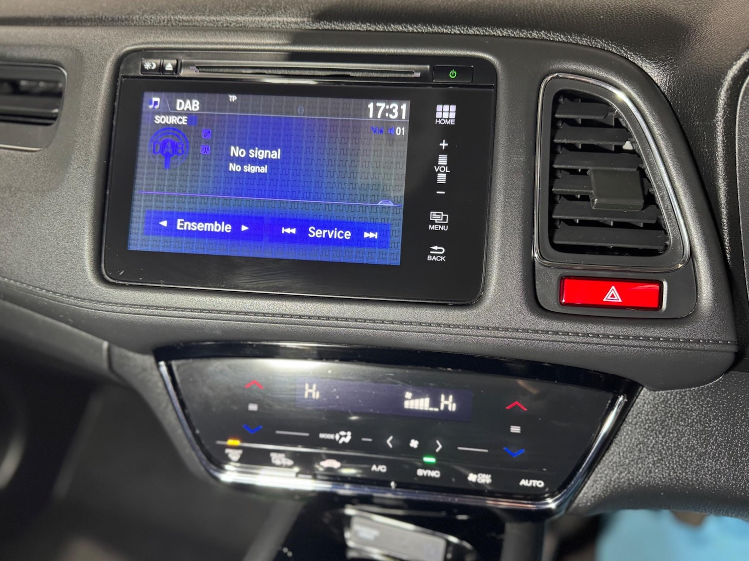 Used Honda HR-V 2016 for sale - 76991393: Photo 24