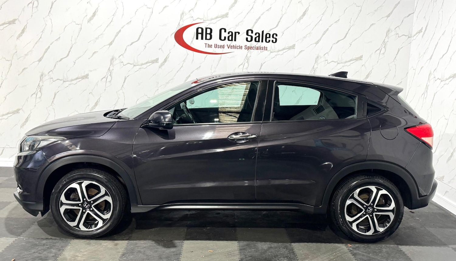 Used Honda HR-V 2016 for sale - 76991393: Photo 5