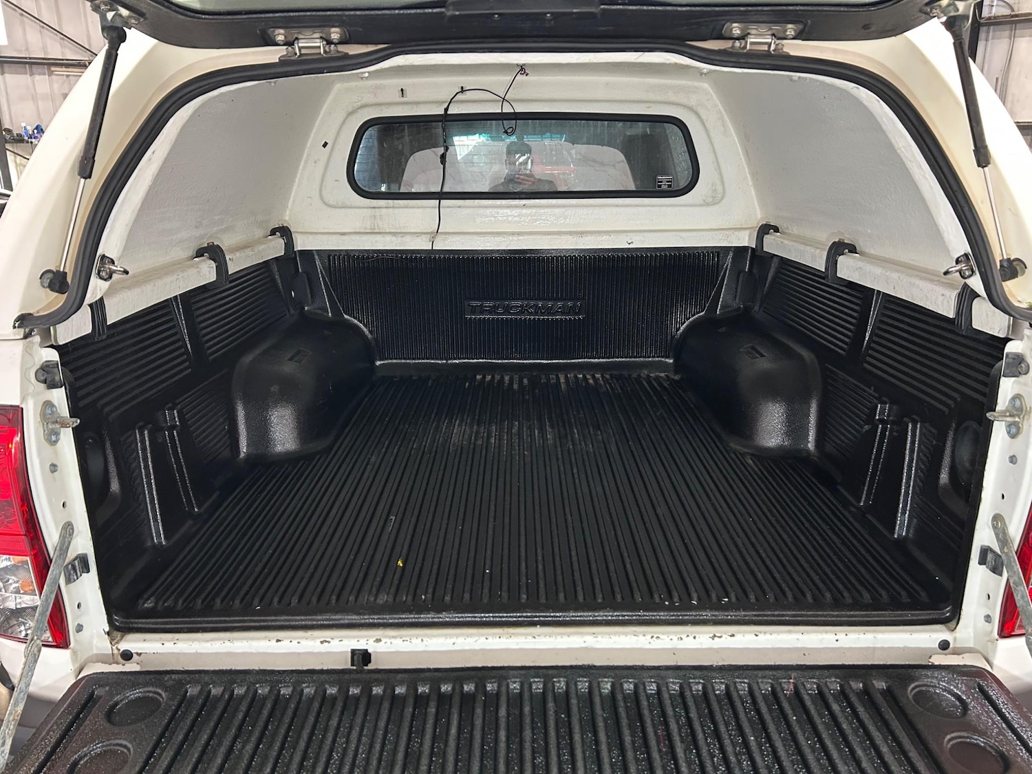 Used Toyota Hilux 2019 for sale - 76989999: Photo 25