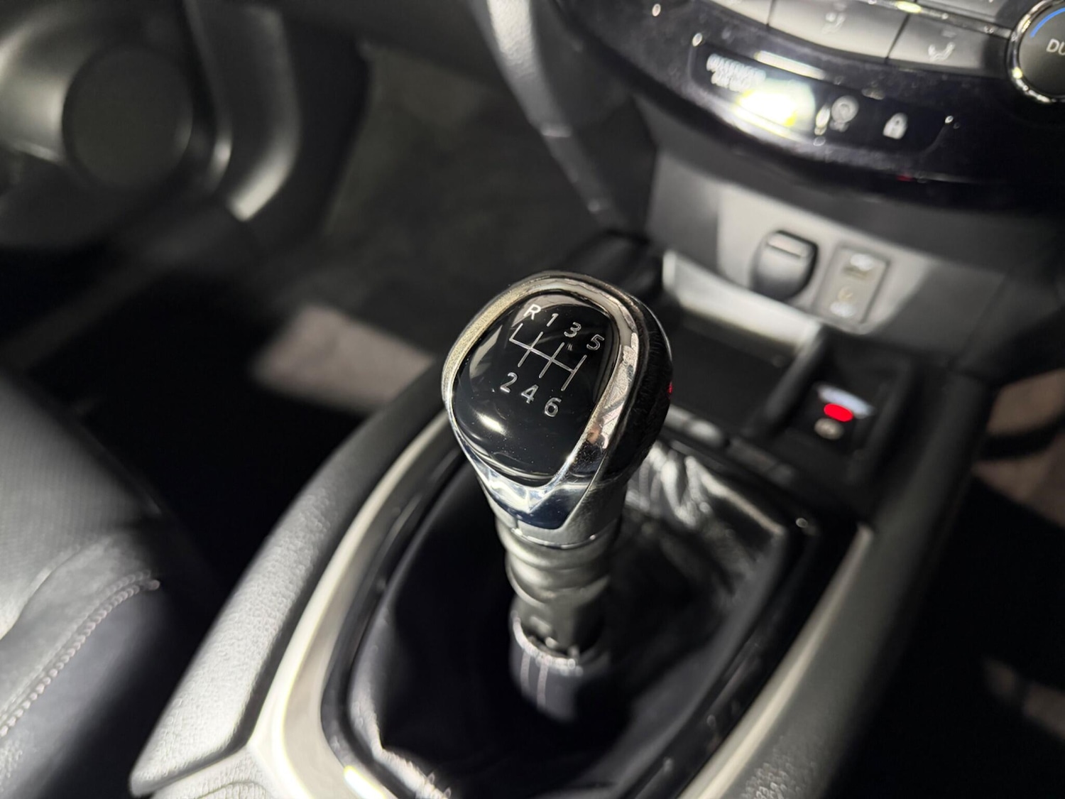 Used Nissan X-Trail for sale - 77626276: Photo 22