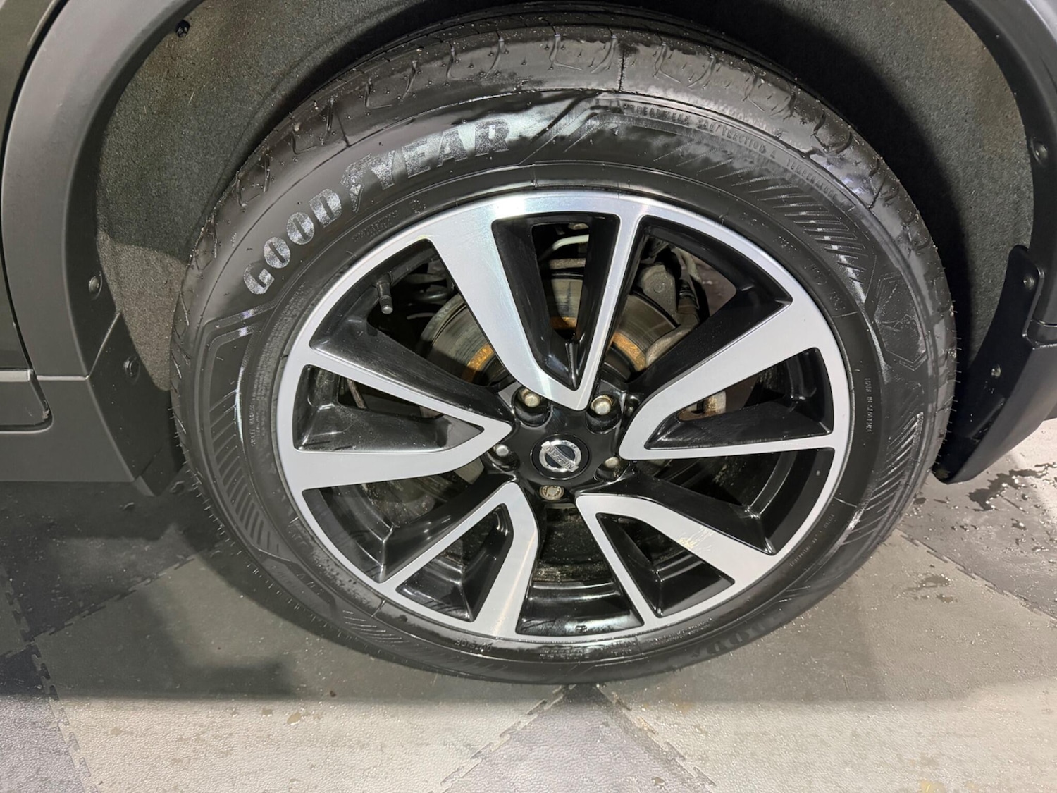 Used Nissan X-Trail for sale - 77626276: Photo 27