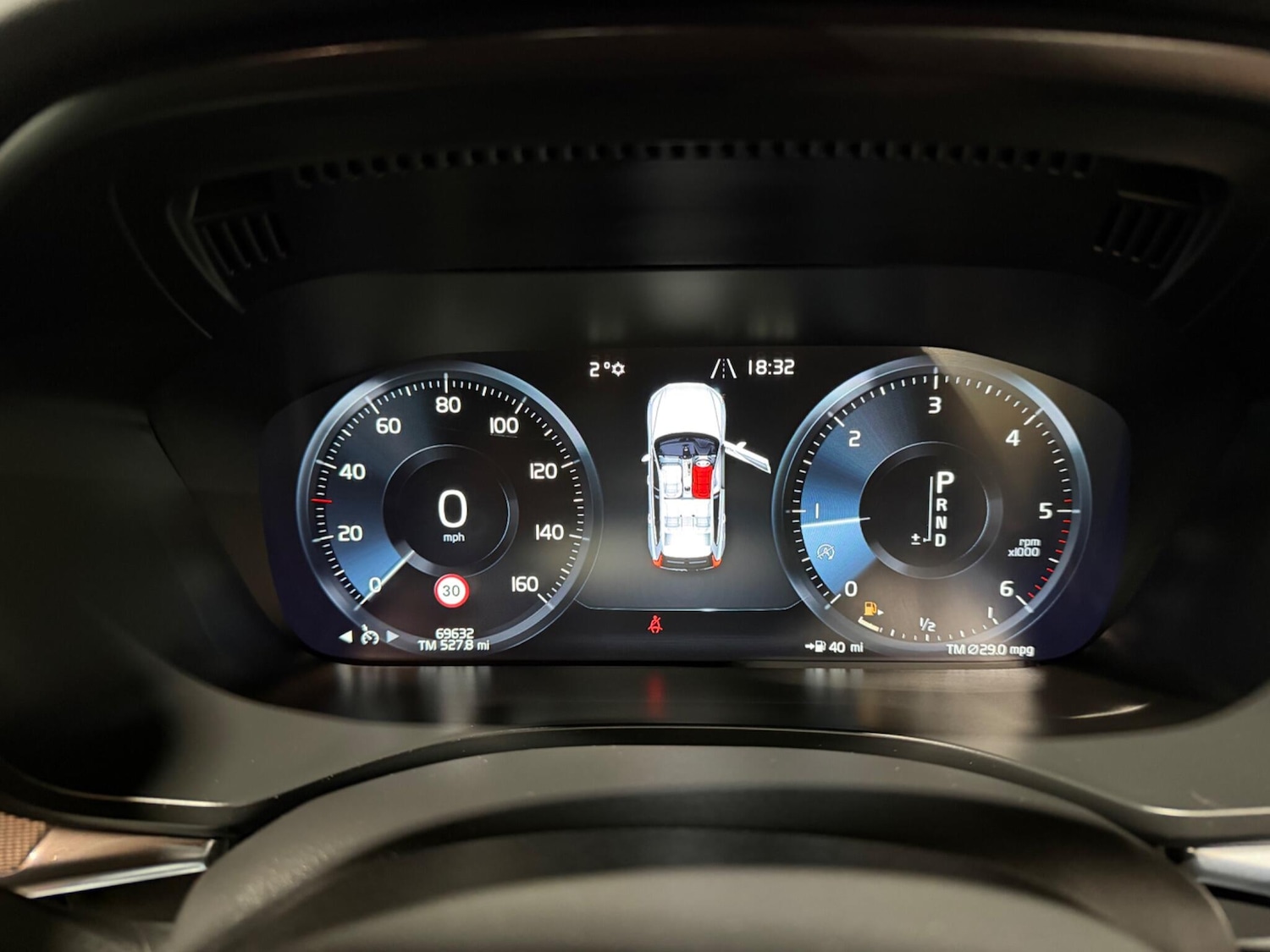 Used Volvo XC60 2017 for sale - 77108890: Photo 29