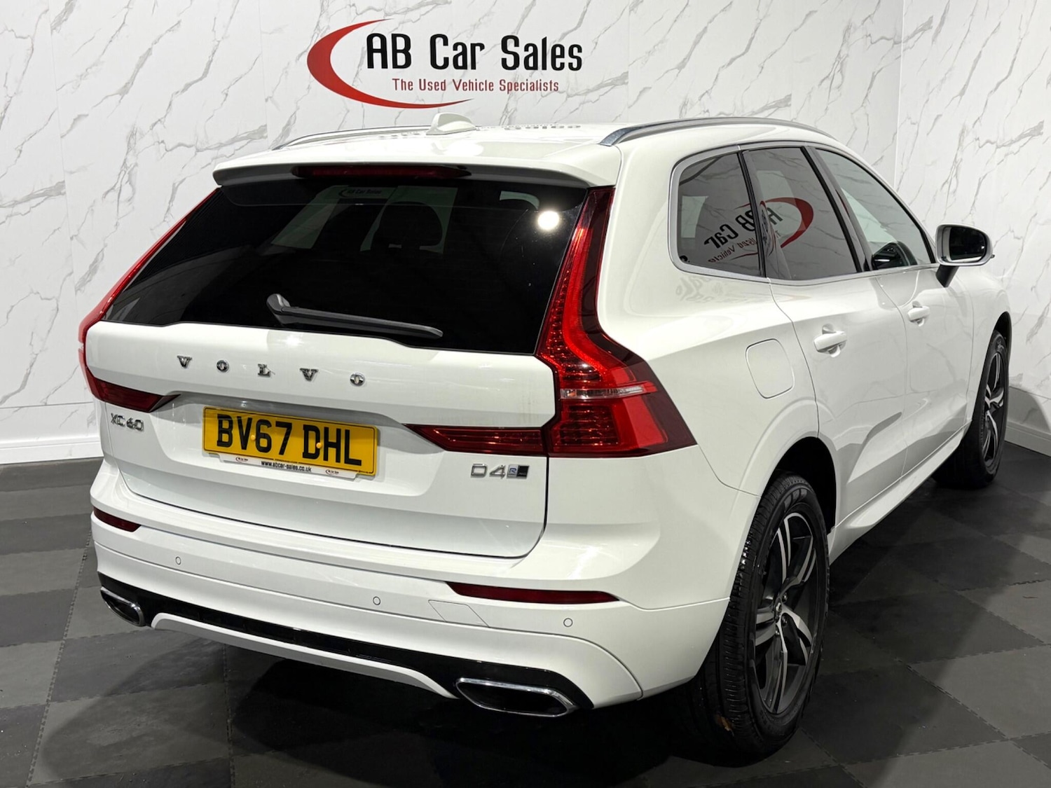 Used Volvo XC60 2017 for sale - 77108890: Photo 9