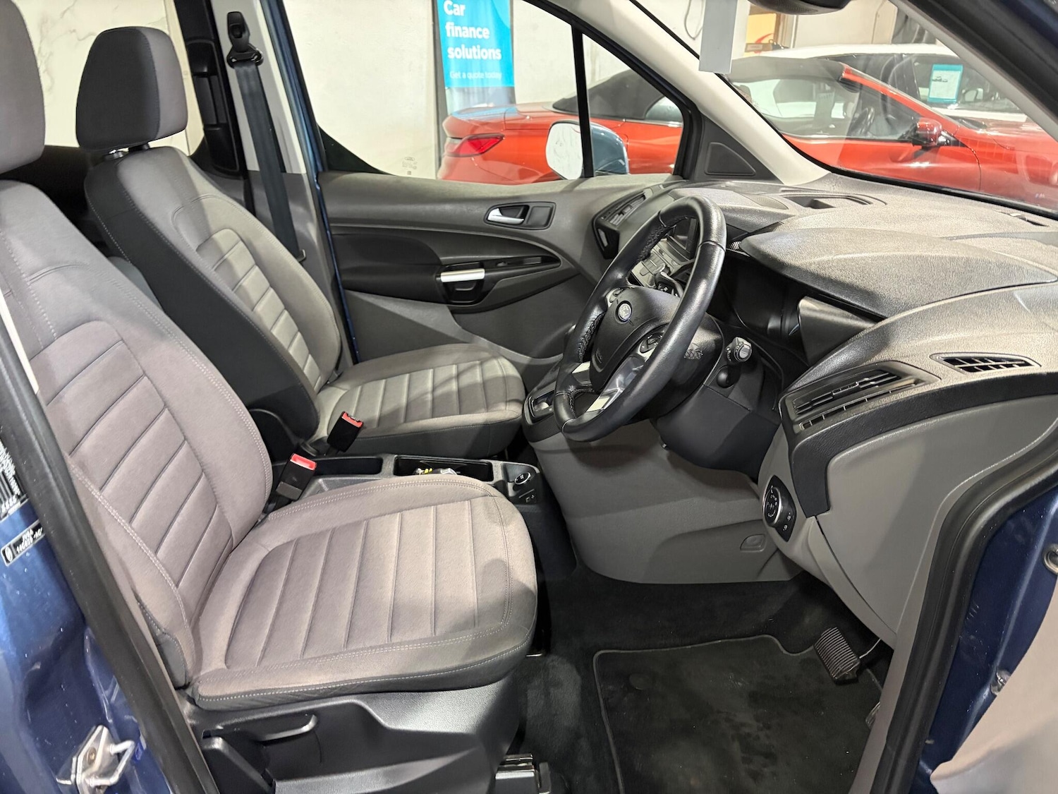 Used Ford Grand Tourneo Connect 2018 for sale - 77074457: Photo 15