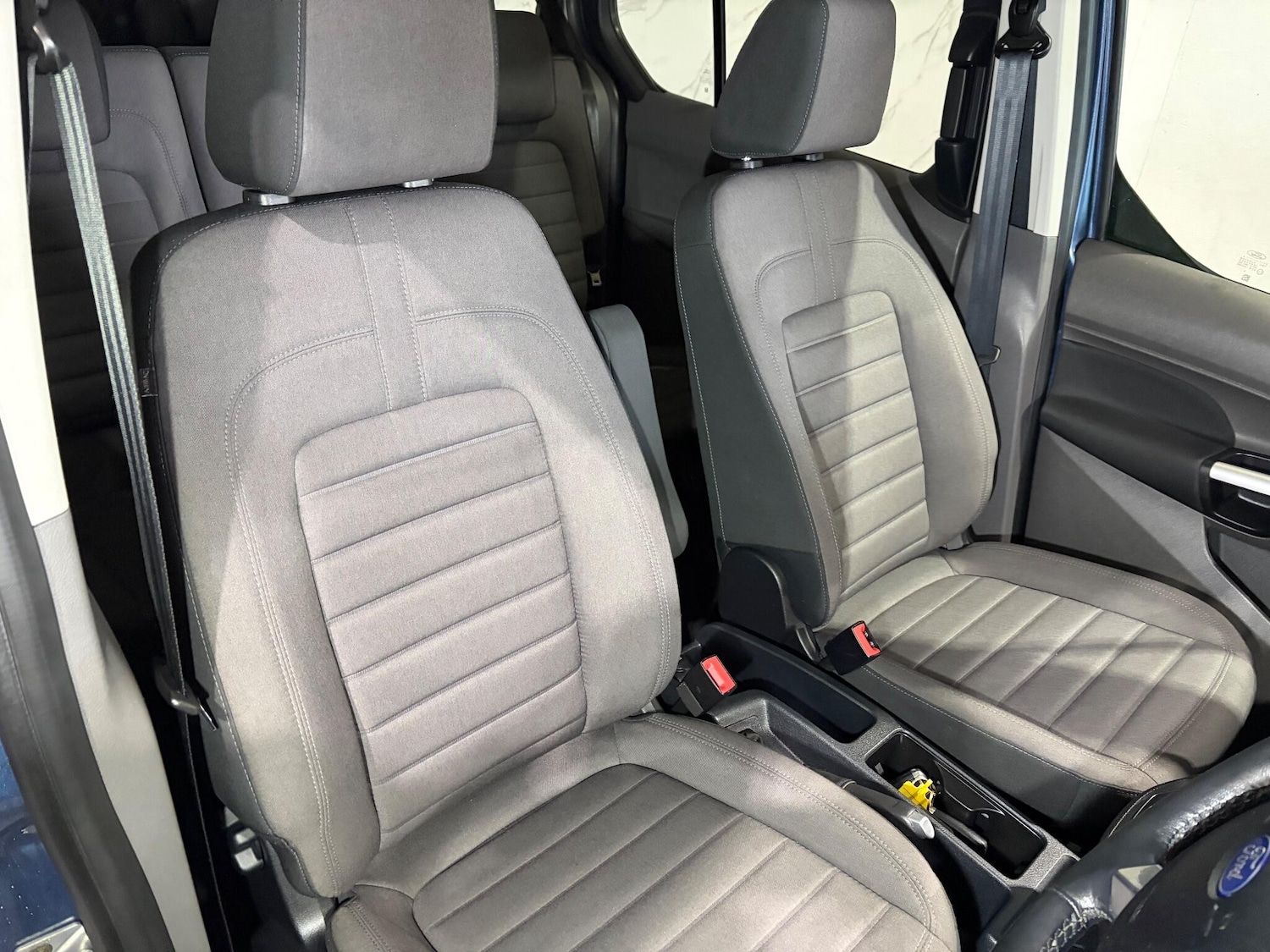 Used Ford Grand Tourneo Connect 2018 for sale - 77074457: Photo 23