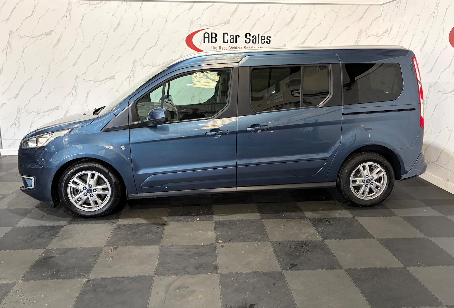 Used Ford Grand Tourneo Connect 2018 for sale - 77074457: Photo 5
