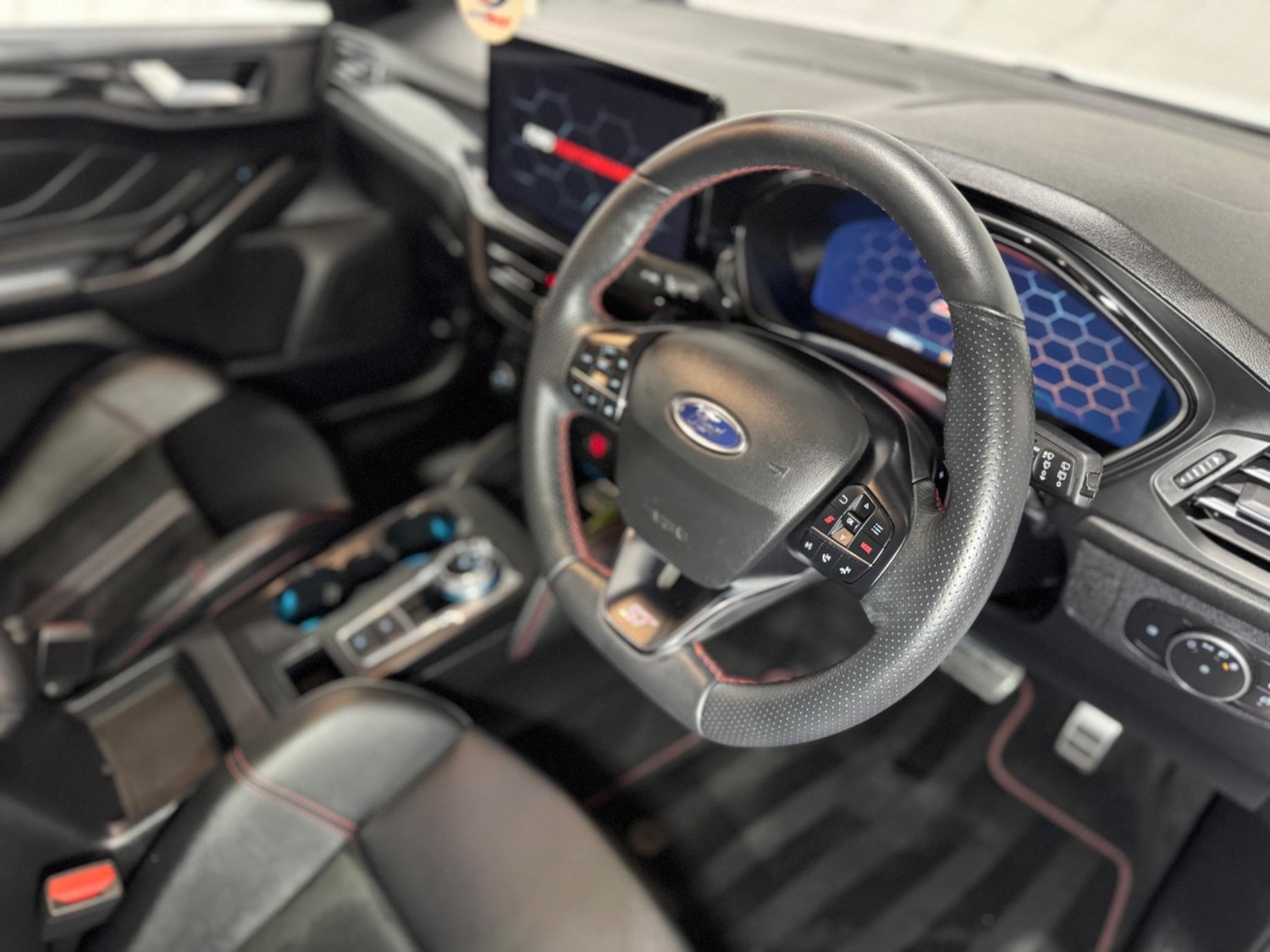 Used Ford Focus 2022 for sale - 76886854: Photo 12