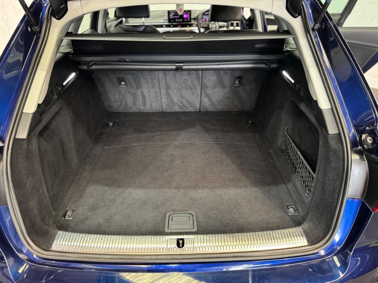 Used Audi A4 2020 for sale - 76988636: Photo 16