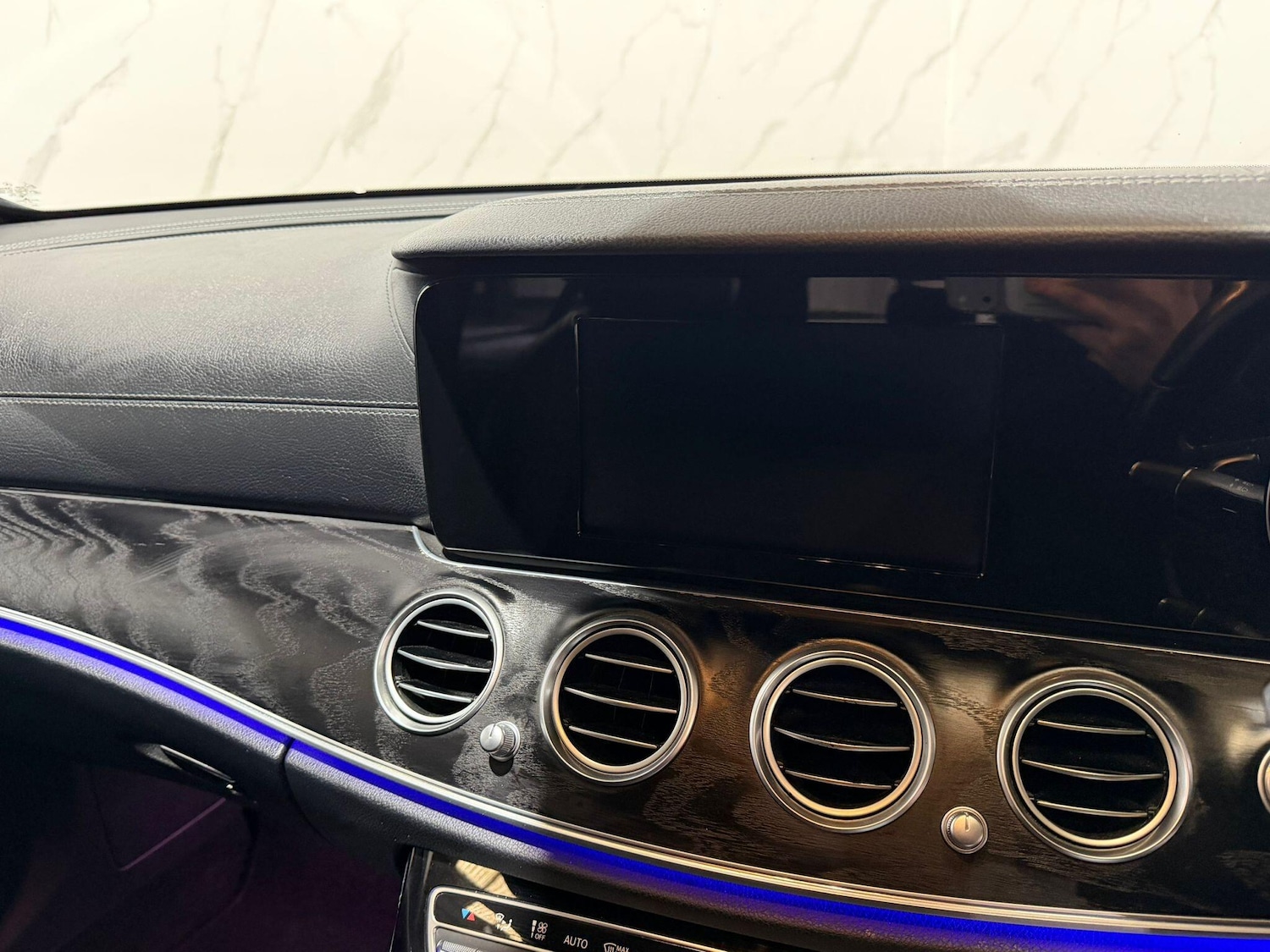 Used Mercedes-Benz E Class 2017 for sale - 77924909: Photo 26