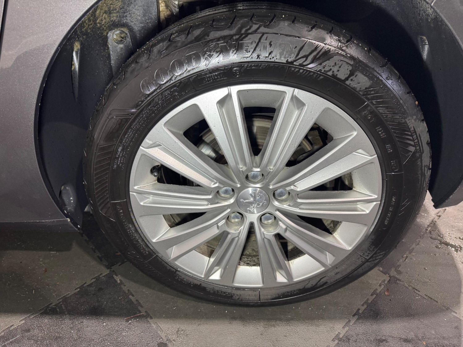 Used Peugeot 308 2017 for sale - 76537794: Photo 30