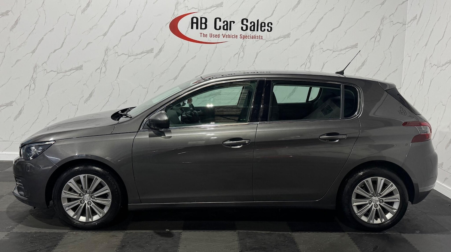 Used Peugeot 308 2017 for sale - 76537794: Photo 7