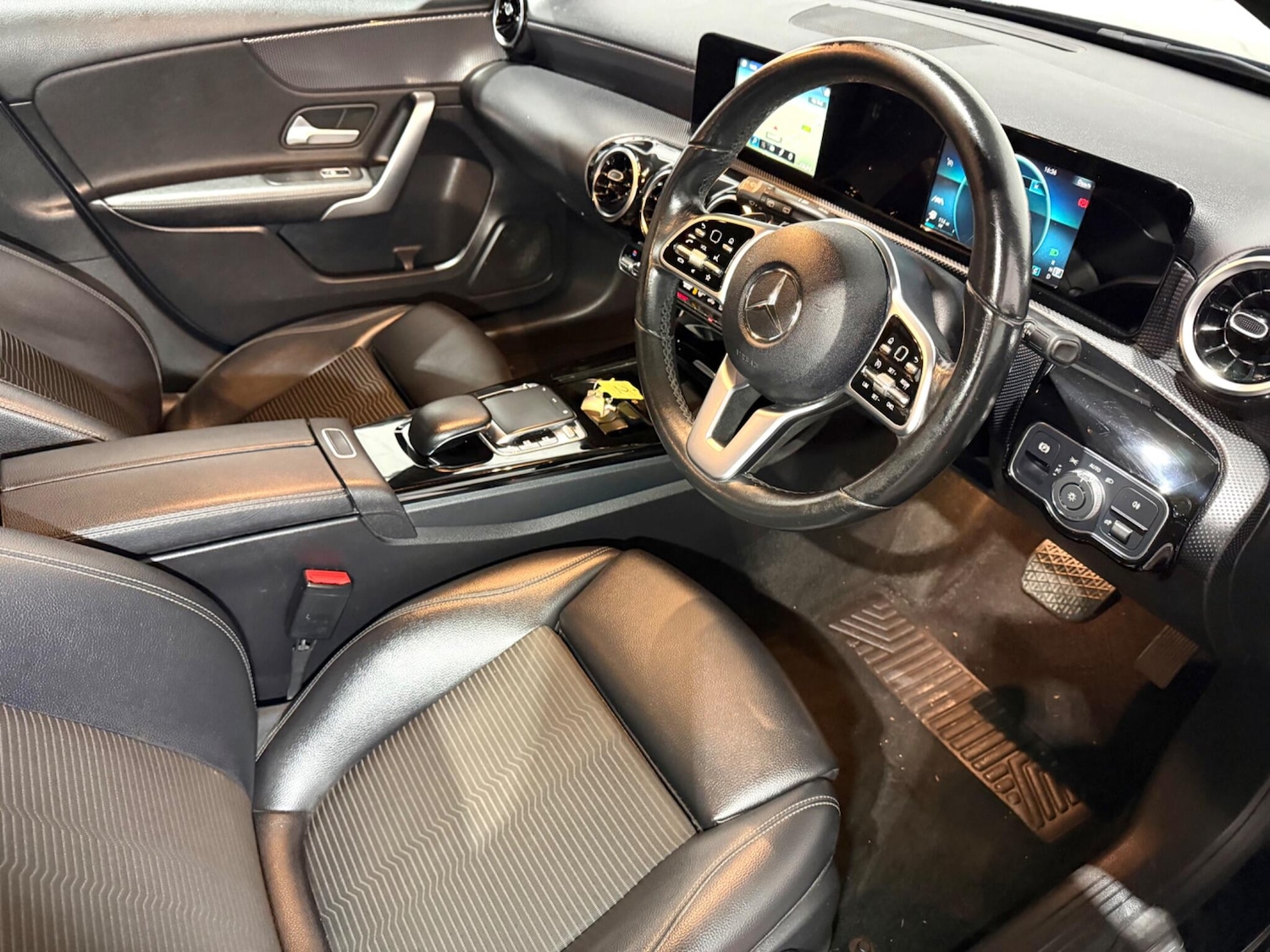 Used Mercedes-Benz A-Class 2018 for sale - 77052463: Photo 11