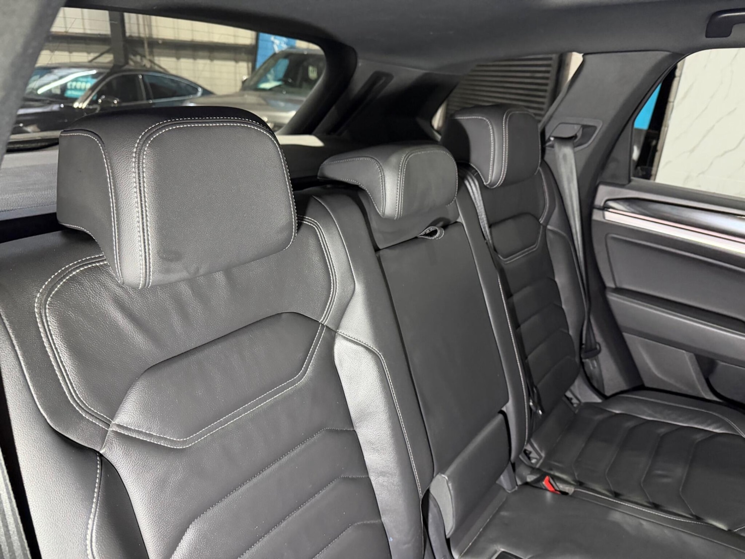 Used Volkswagen Touareg 2018 for sale - 77305969: Photo 16