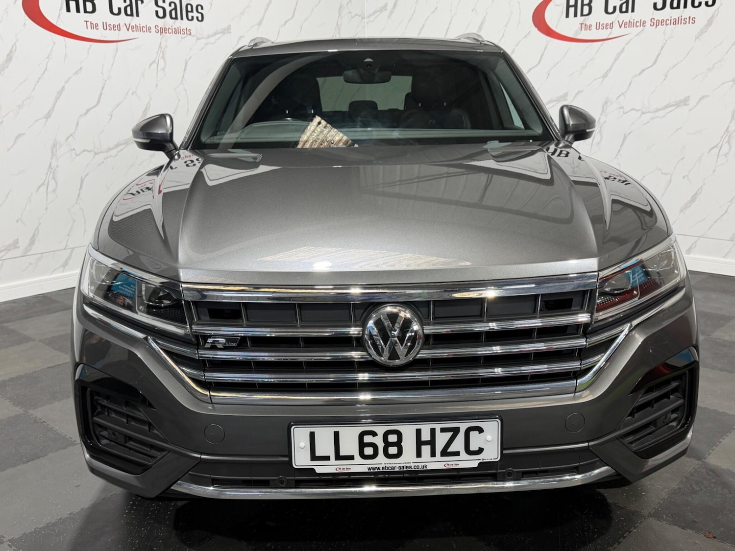 Used Volkswagen Touareg 2018 for sale - 77305969: Photo 4
