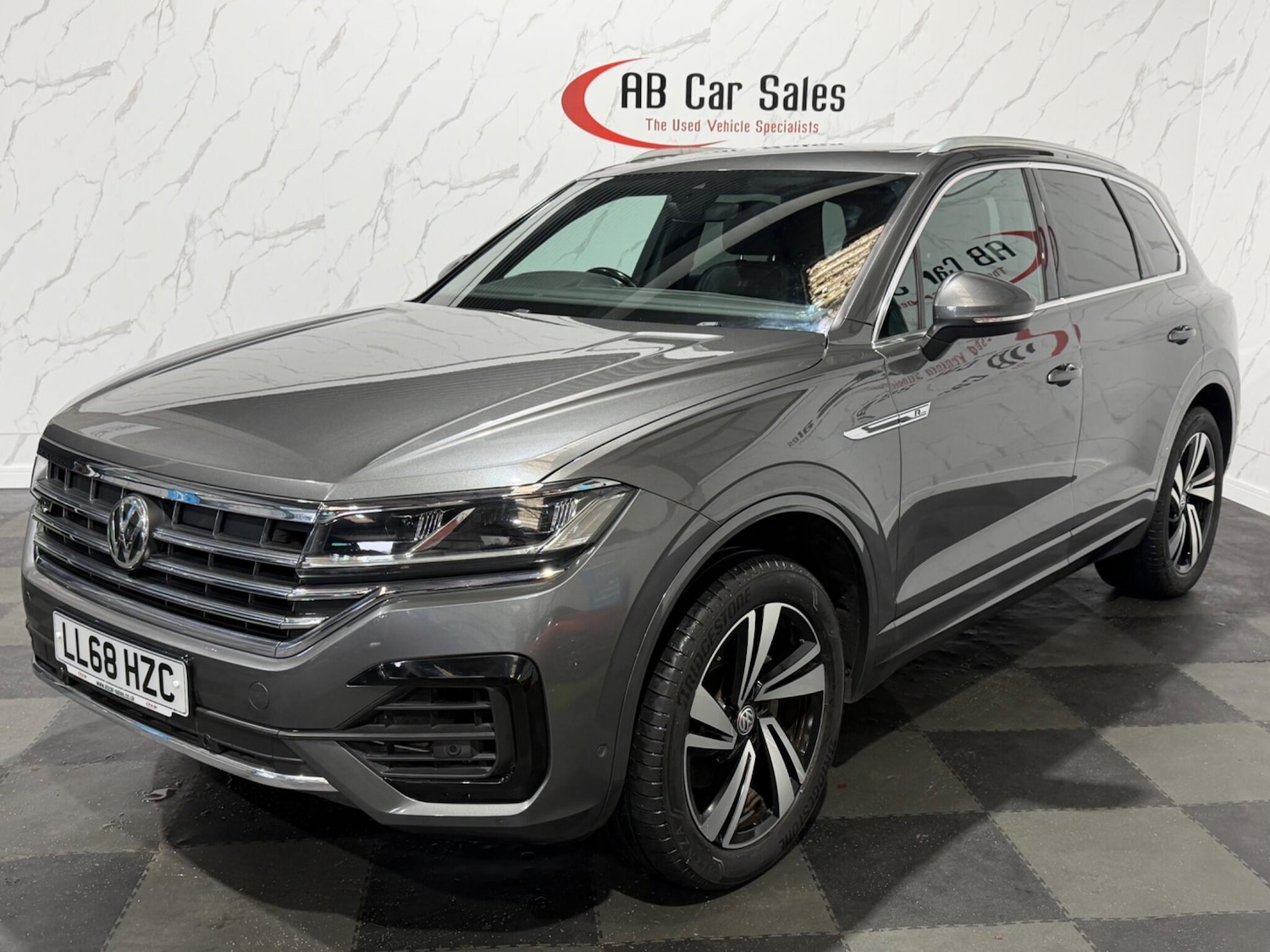Used Volkswagen Touareg 2018 for sale - 77305969: Photo 5