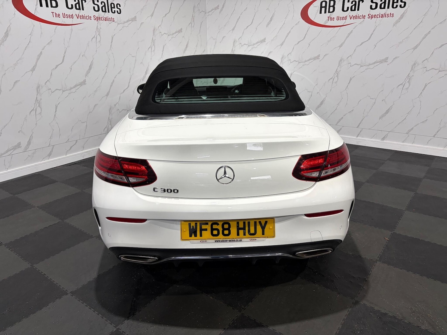 Used Mercedes-Benz C Class 2018 for sale - 77215266: Photo 3