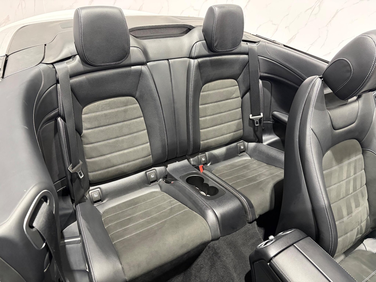 Used Mercedes-Benz C Class 2018 for sale - 77215266: Photo 9