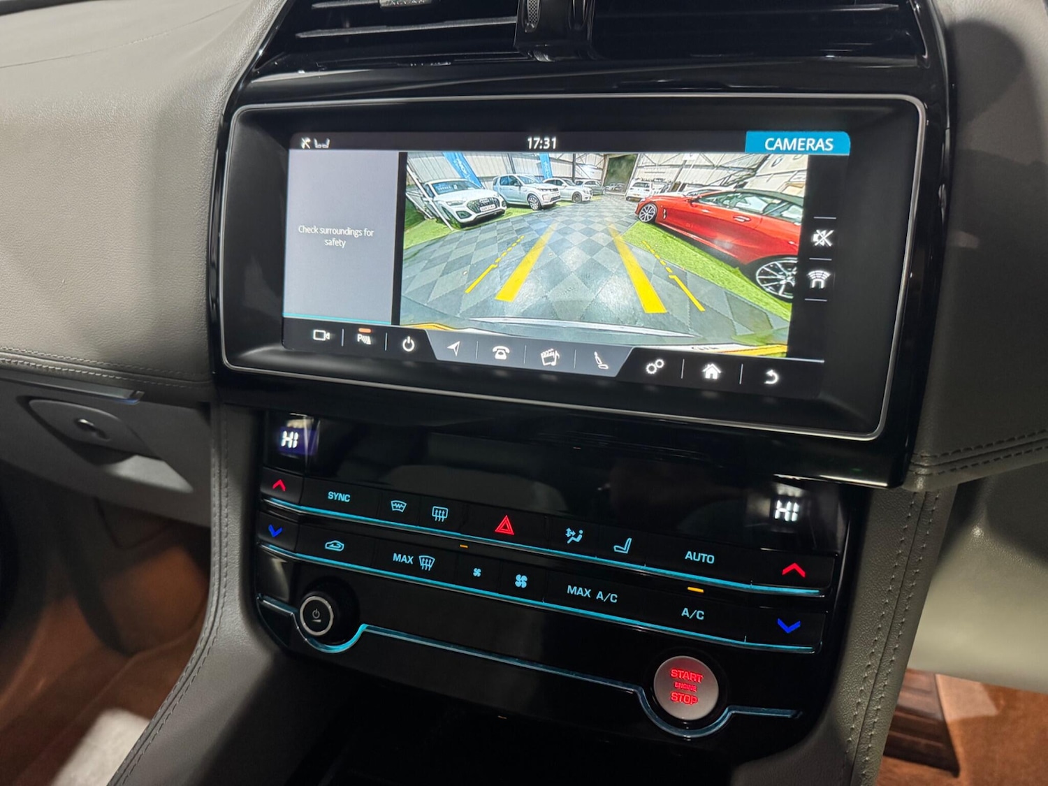 Used Jaguar F-Pace 2020 for sale - 76457939: Photo 27