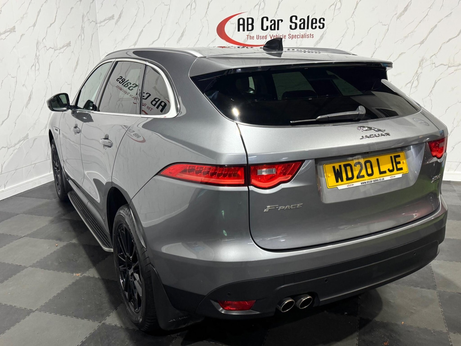 Used Jaguar F-Pace 2020 for sale - 76457939: Photo 8