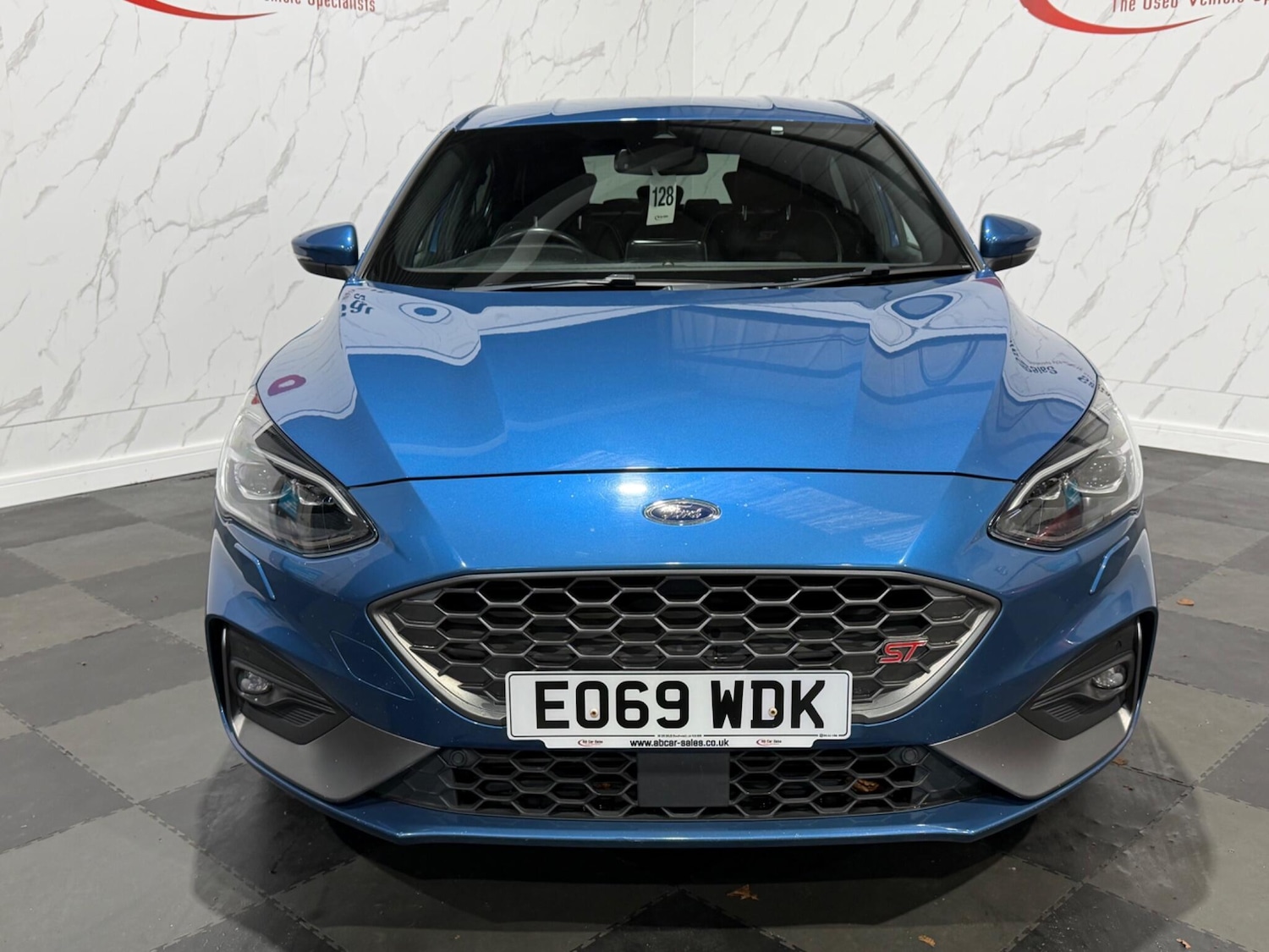 Used Ford Focus 2019 for sale - 77030030: Photo 3