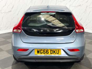 Used Volvo V40 2016 for sale - 73756310: Photo