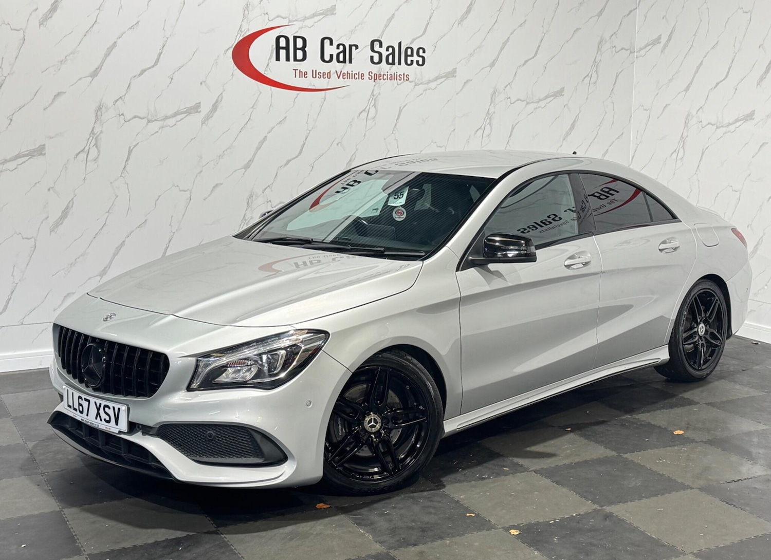 Used Mercedes-Benz CLA 2017 for sale - 76989192: Photo 1