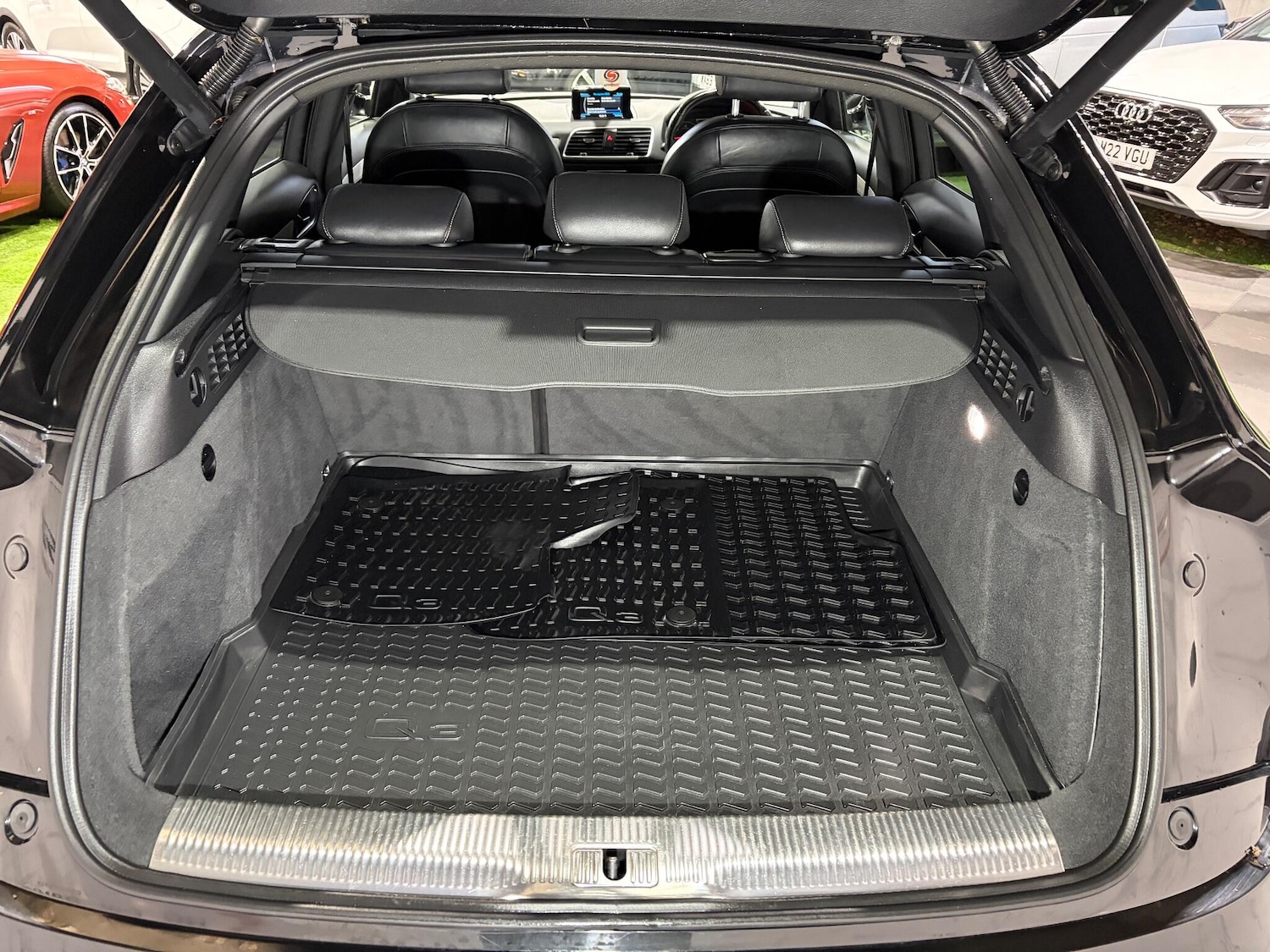 Used Audi Q3 2015 for sale - 76336495: Photo 27