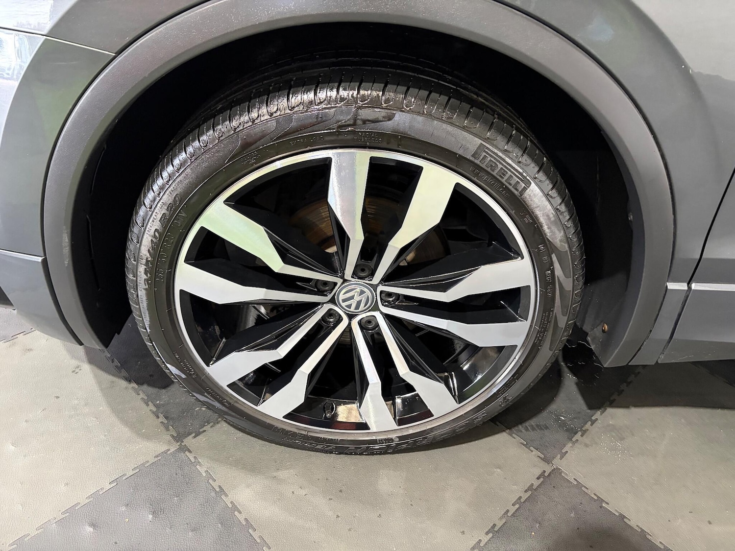 Used Volkswagen Tiguan 2018 for sale - 76399028: Photo 12