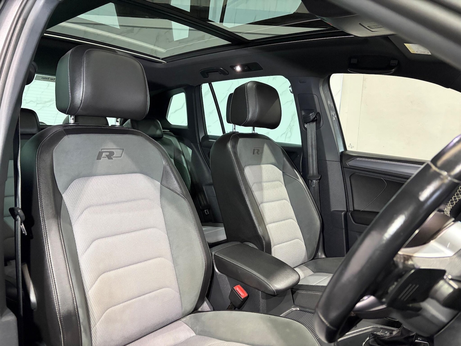 Used Volkswagen Tiguan 2018 for sale - 76399028: Photo 22