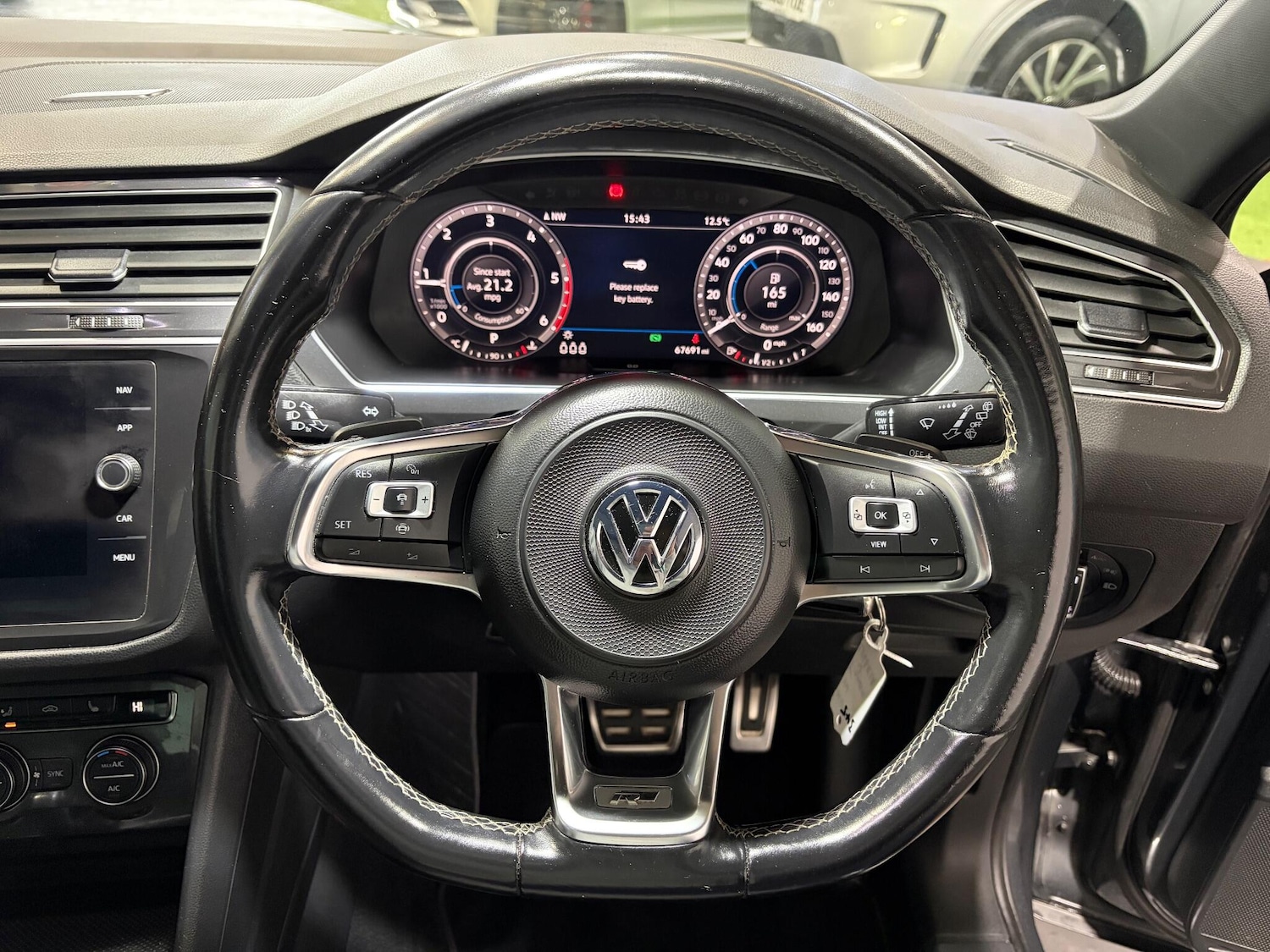 Used Volkswagen Tiguan 2018 for sale - 76399028: Photo 23