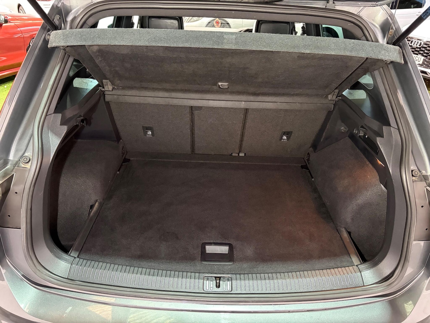 Used Volkswagen Tiguan 2018 for sale - 76399028: Photo 28