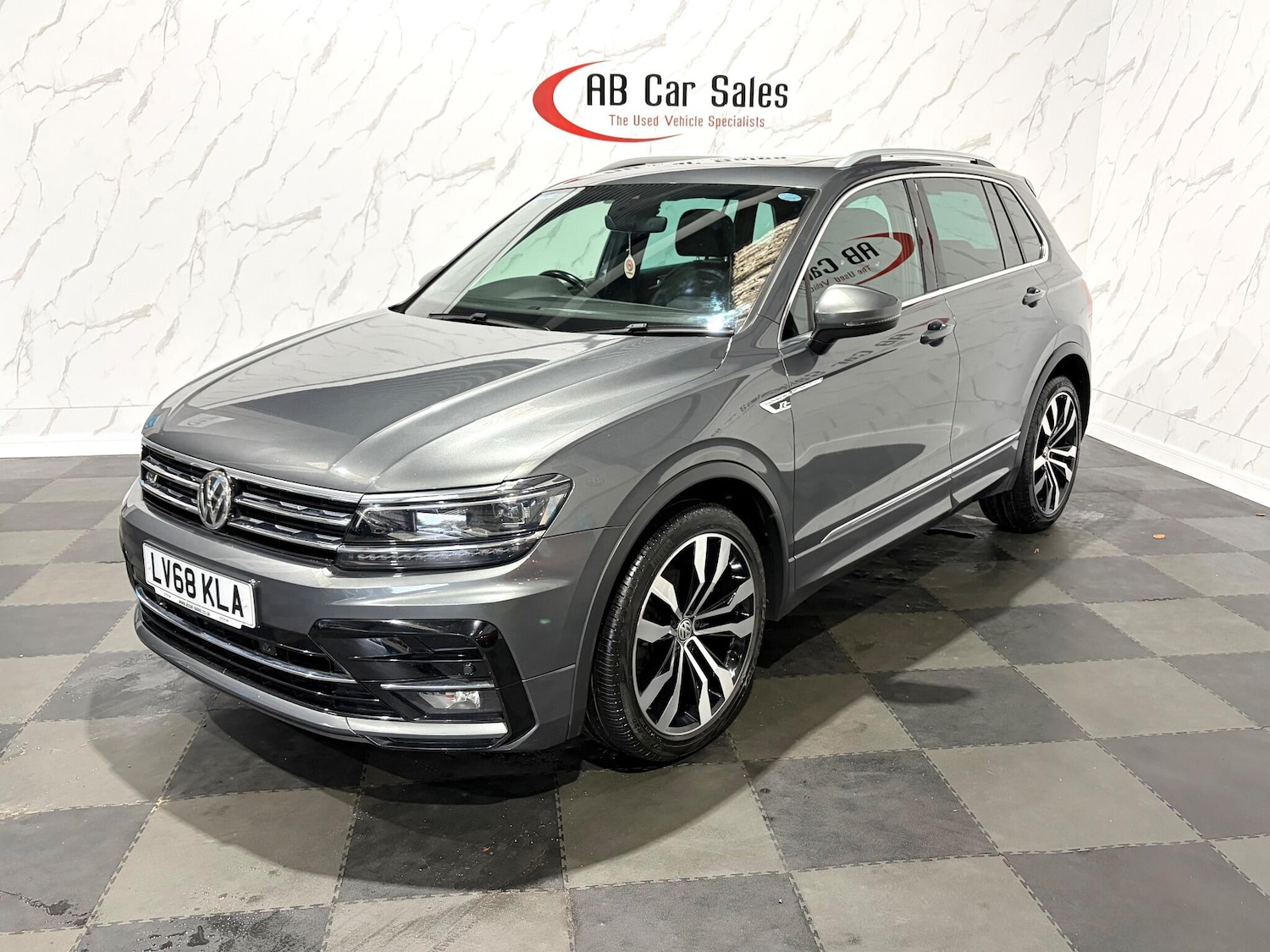 Used Volkswagen Tiguan 2018 for sale - 76399028: Photo 6