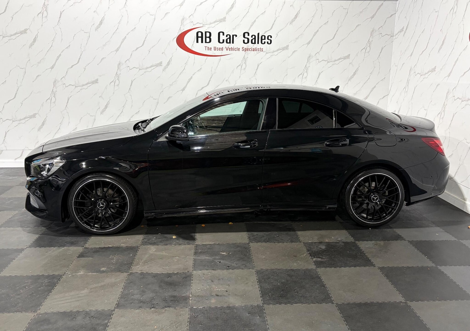 Used Mercedes-Benz CLA for sale - 76423666: Photo 4