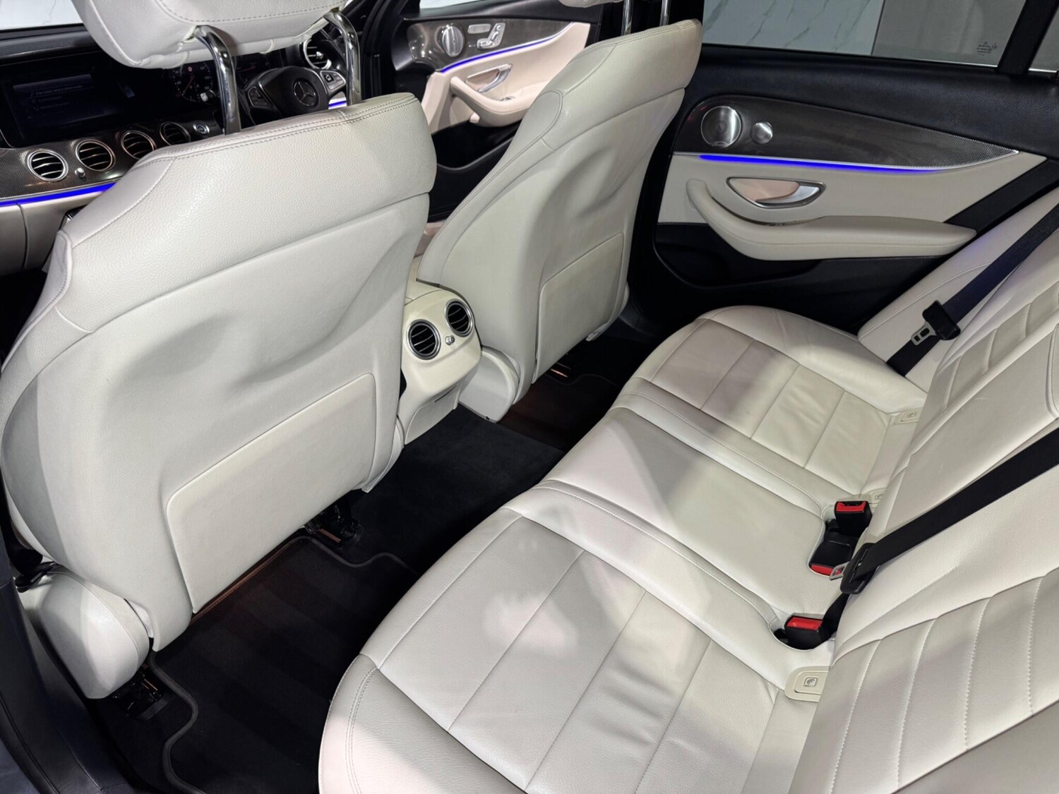 Used Mercedes-Benz E Class 2017 for sale - 76573086: Photo 16