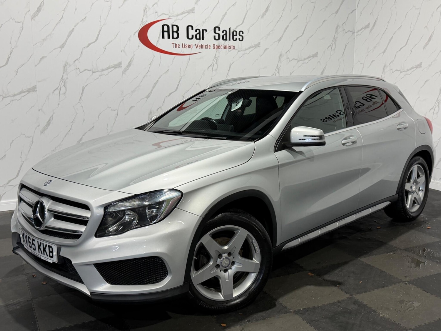 Used Mercedes-Benz GLA 2015 for sale - 77352091: Photo 1