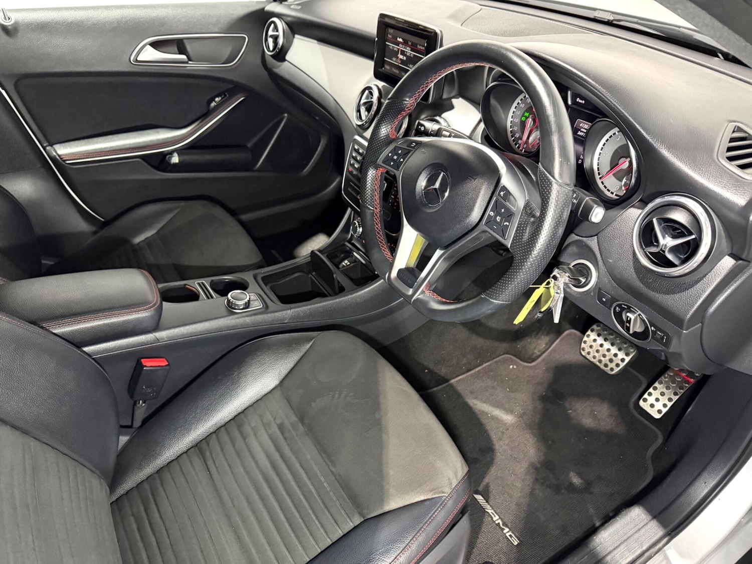 Used Mercedes-Benz GLA 2015 for sale - 77352091: Photo 11