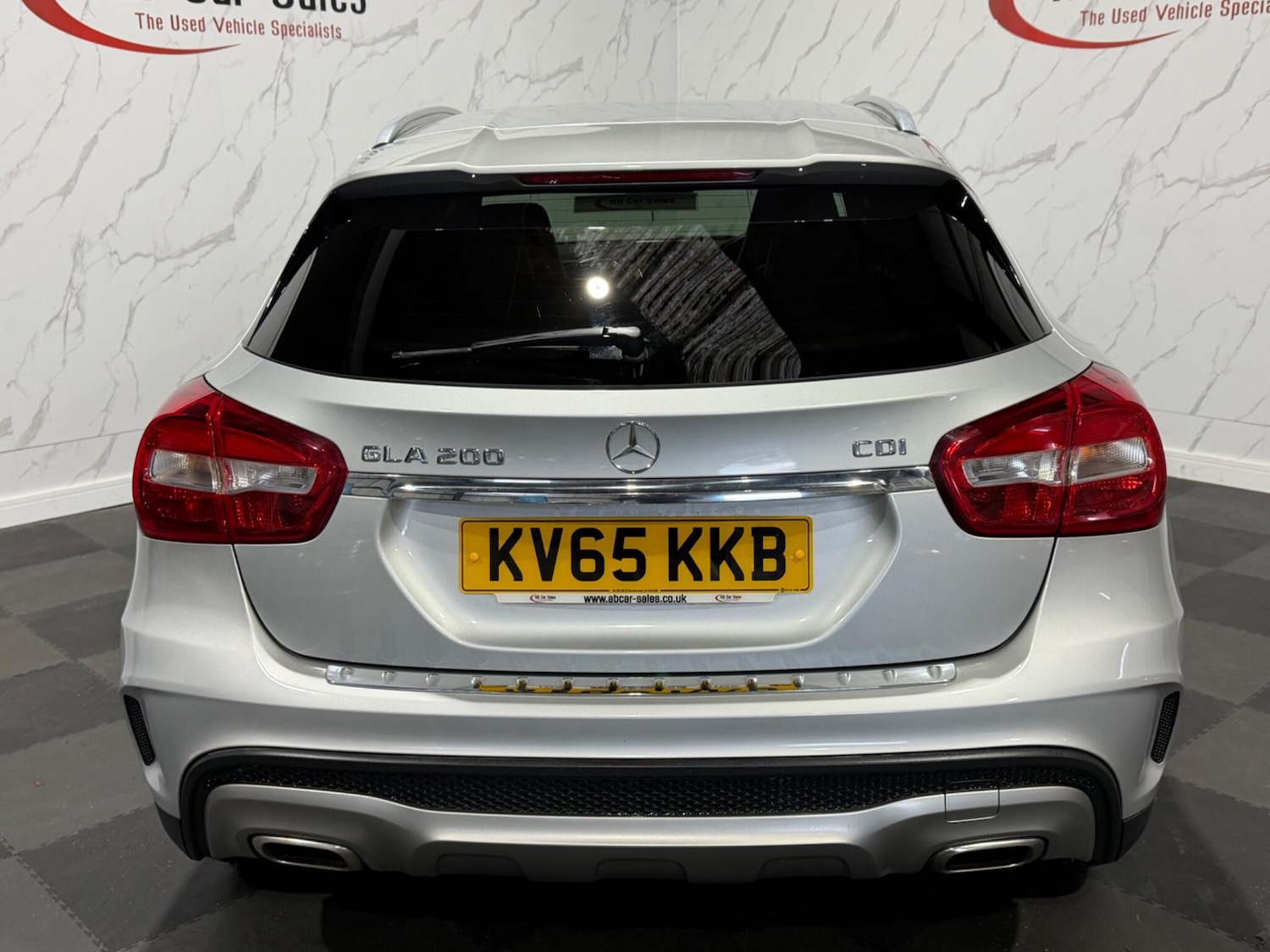 Used Mercedes-Benz GLA 2015 for sale - 77352091: Photo 4