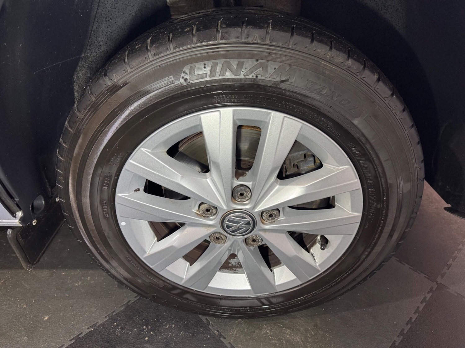 Used Volkswagen Transporter 2018 for sale - 76398320: Photo 26