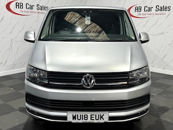 Used Volkswagen Transporter 2018 for sale - 76398320: Photo