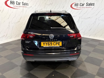 Used Volkswagen Tiguan Allspace 2019 for sale - 79158354: Photo