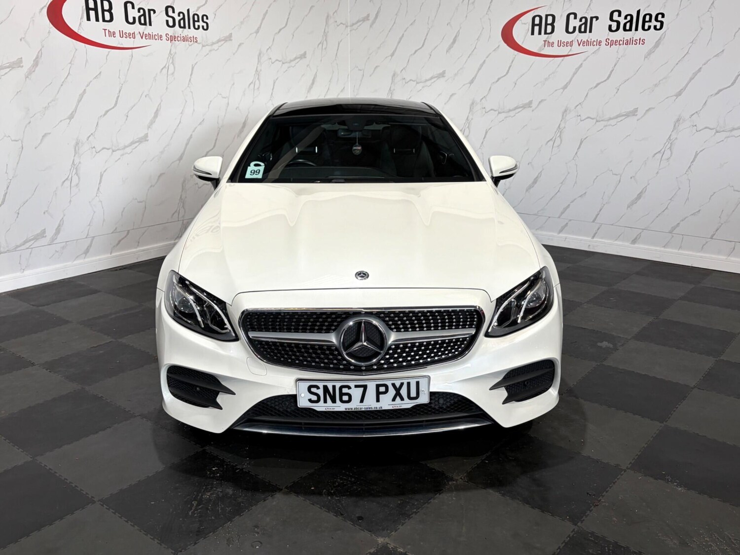 Used Mercedes-Benz E Class 2017 for sale - 77799297: Photo 3